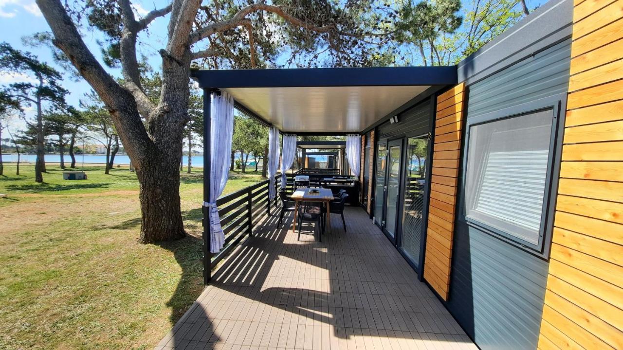 Sand & Relax Privlaka - Mobile Home Gloria Экстерьер фото
