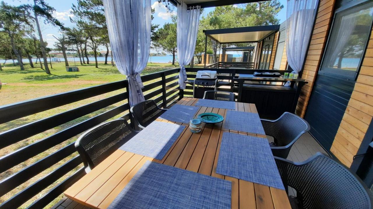 Sand & Relax Privlaka - Mobile Home Gloria Экстерьер фото